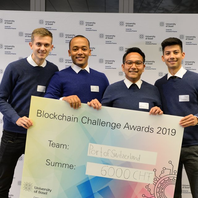 Tobias Lorenz, Samuel Welde, Syarif Hidayatullah & Simon ong Guang Kwik vom Team Port of Switzerland.
